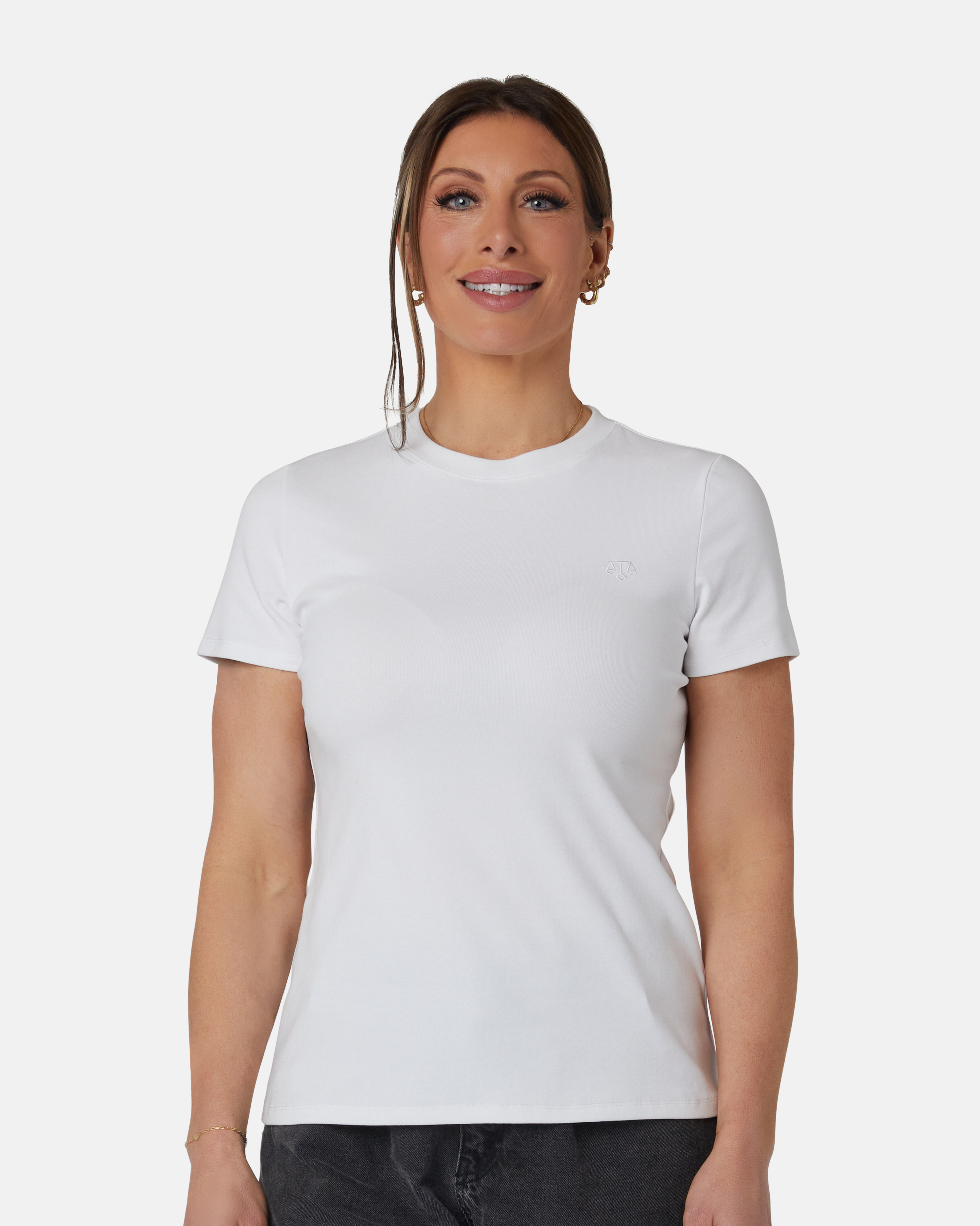 Equali-TEE white front