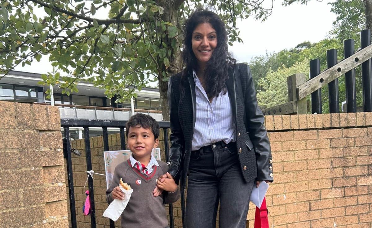 Why Every Mum Needs a Blazer: The Perfect Staple for Busy Days and Beyond - House of Kind (London) Limited 