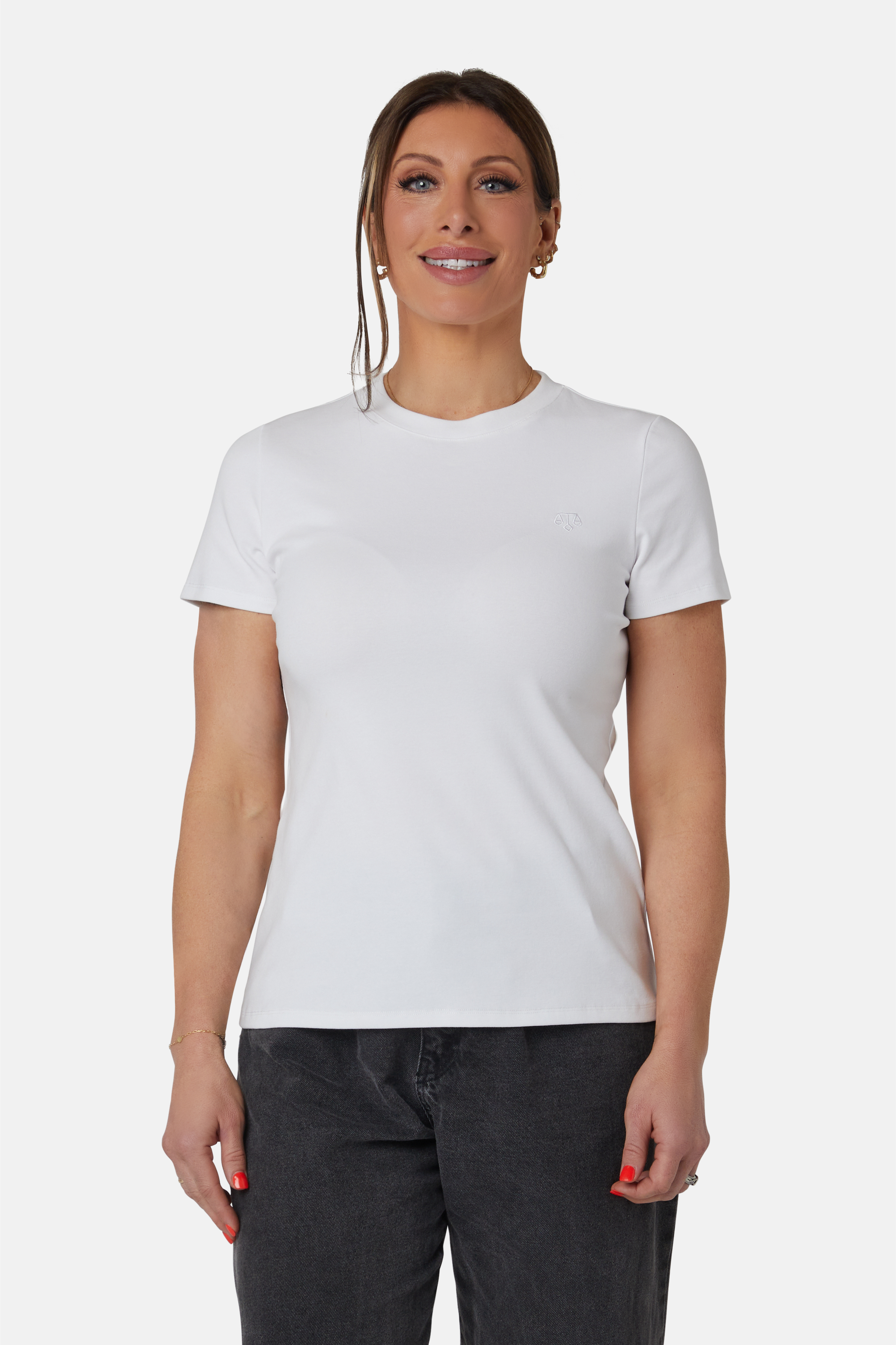 Equali-TEE white front